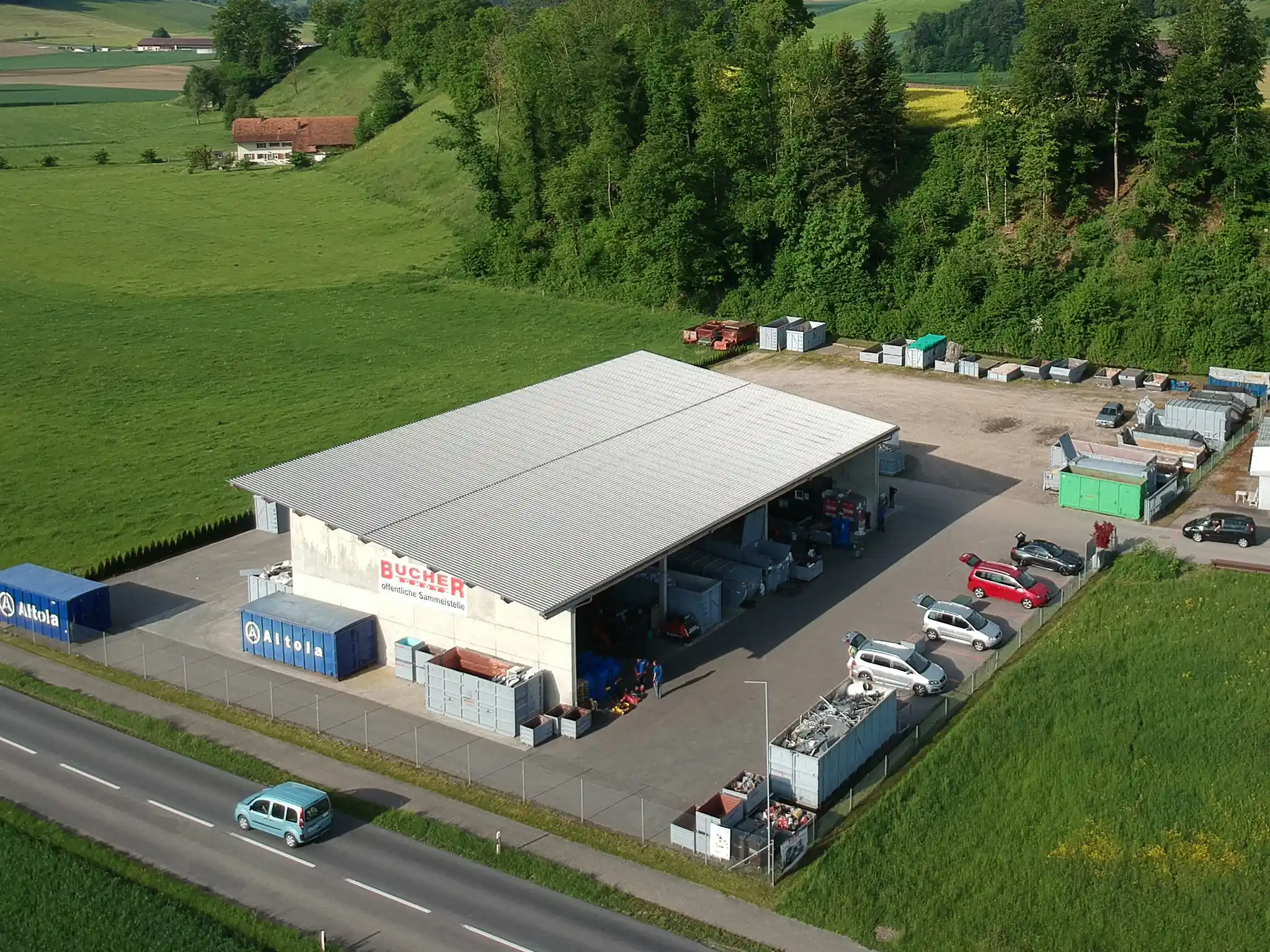 Drohnenaufnahme der Sammelstelle von Bucher Transporte AG